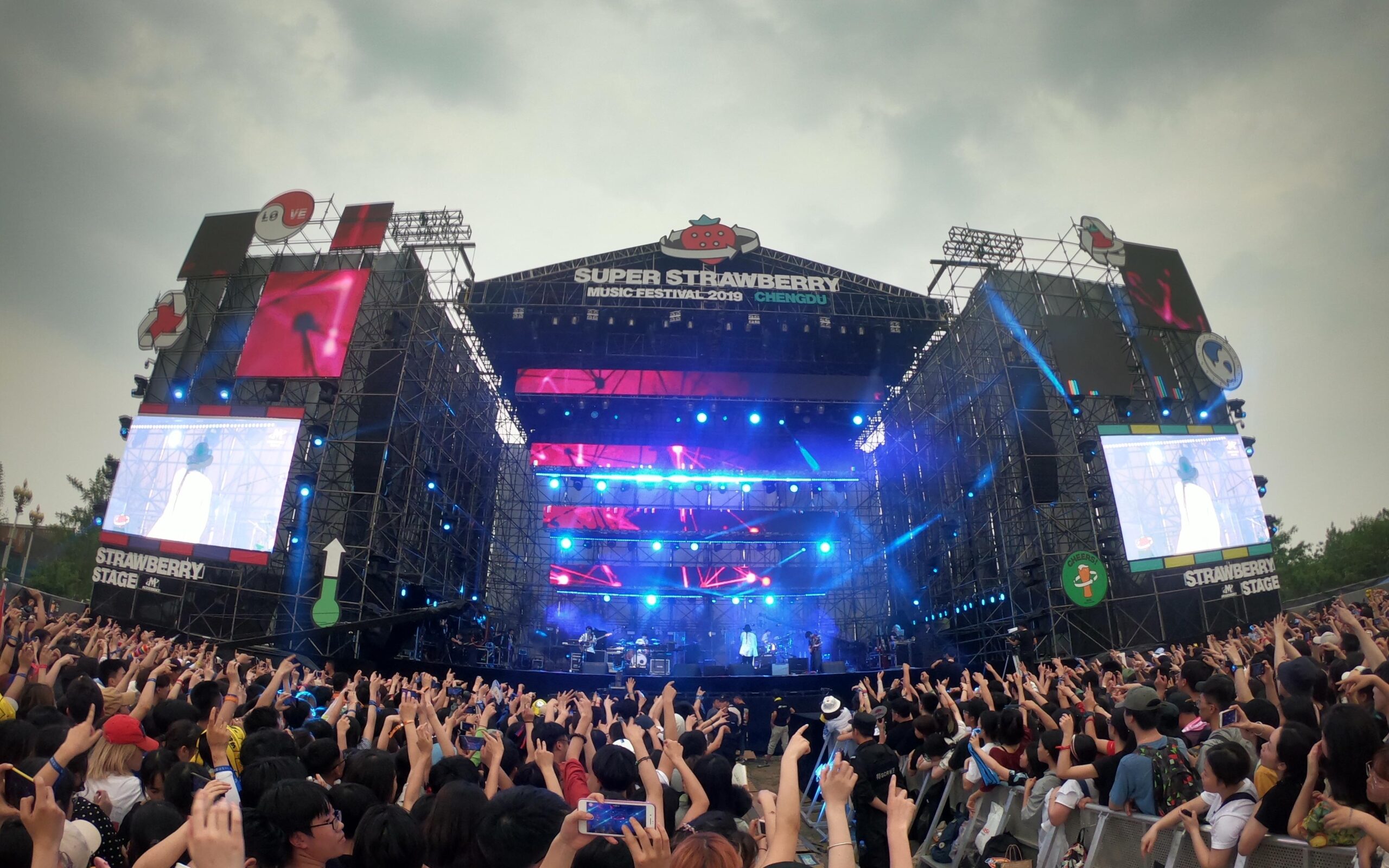 In the upcoming 8-day Golden week of National Day, Chinese music lovers will have 20 music festivals
