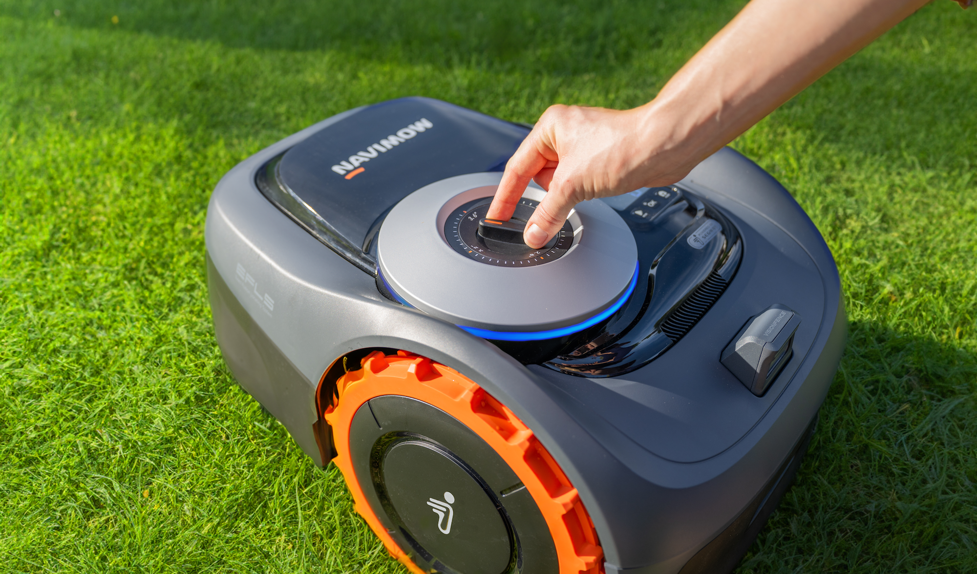 Ninebot: Segway के मालिक से लेकर रोबोटिक लॉन मूवर में क्रांति लाने वाला