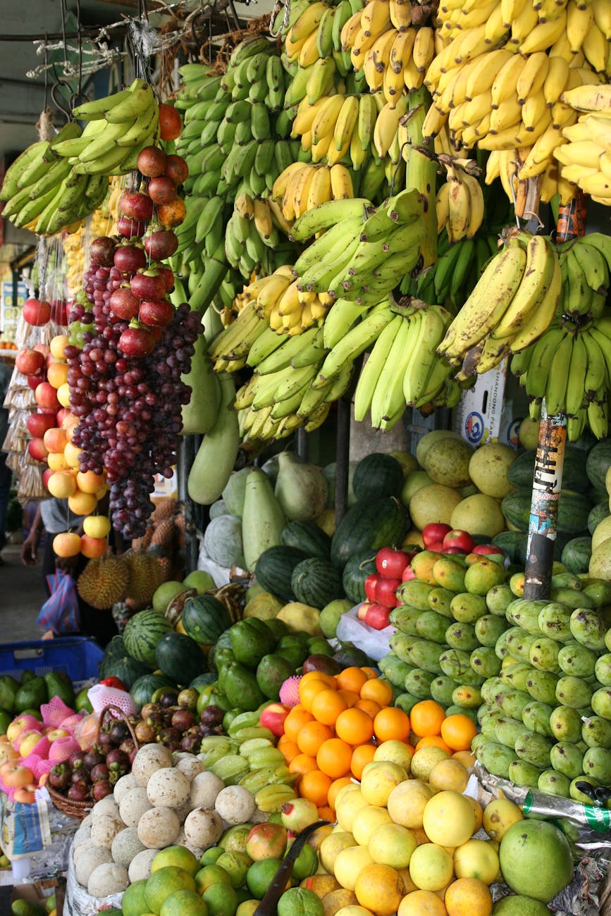 Why Chinese Shoppers Are Furious About Fruit Prices That Would Be a Dream in Tokyo and Seoul